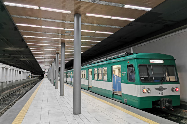 Budapest, Batthyány tér, HÉV állomás, bélyegkép