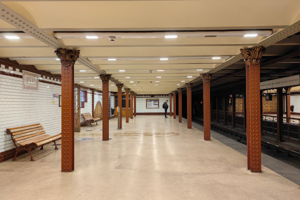 Budapest, M1 metró, Opera, bélyegkép