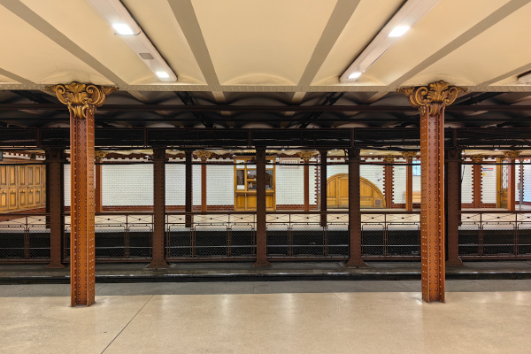 Budapest, M1 metró, Opera, bélyegkép