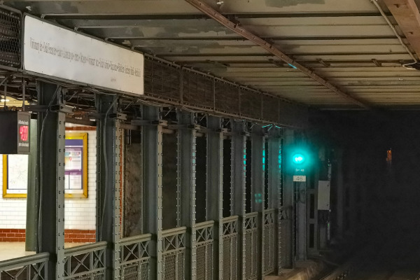 Budapest, M1 metró, Bajza utca, bélyegkép