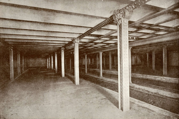 Budapest, M1 metró, Oktogon, bélyegkép