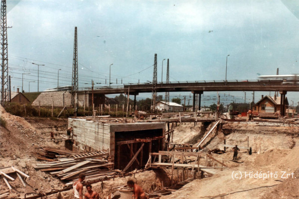 Budapest, M1 metró, meghosszabbítás, bélyegkép