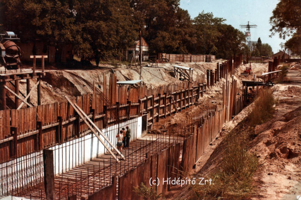 Budapest, M1 metró, meghosszabbítás, bélyegkép