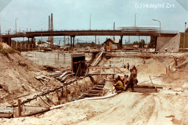 Budapest, M1 metró, meghosszabbítás, bélyegkép