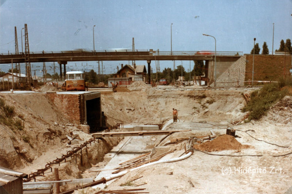 Budapest, M1 metró, meghosszabbítás, bélyegkép