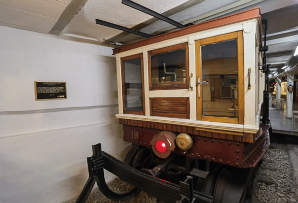 Budapest, M1 metró, Földalatti Vasúti Múzeum, bélyegkép