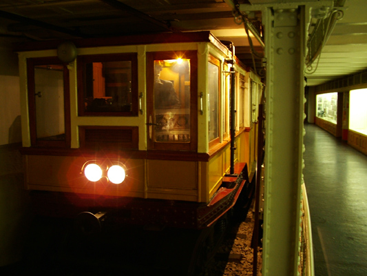 Budapest, M1 metró, Földalatti Vasúti Múzeum, bélyegkép