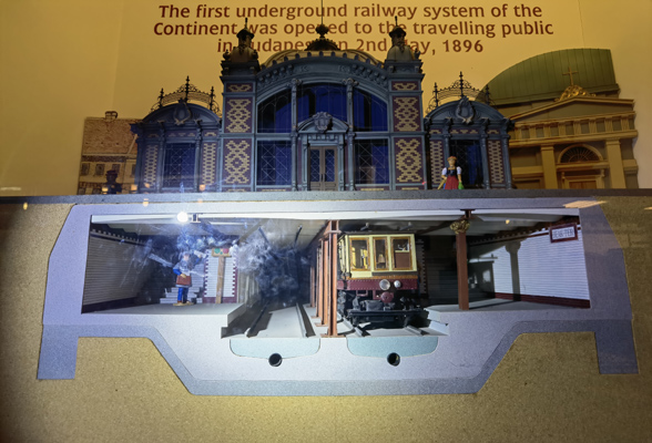 Budapest, M1 metró, Földalatti Vasúti Múzeum, bélyegkép