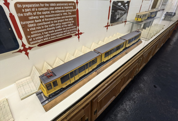 Budapest, M1 metró, Földalatti Vasúti Múzeum, bélyegkép