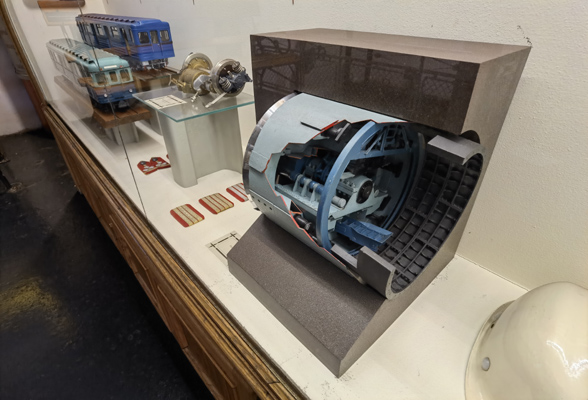 Budapest, M1 metró, Földalatti Vasúti Múzeum, bélyegkép