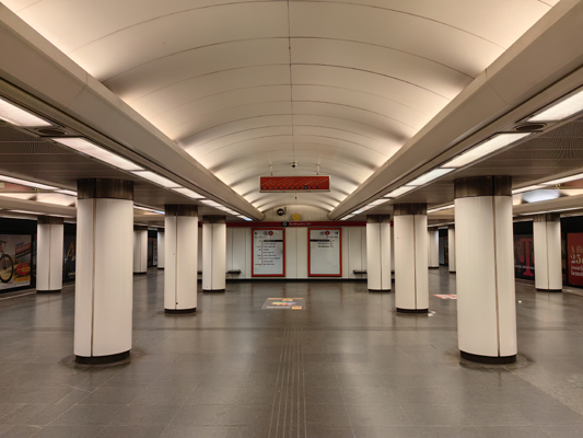 Budapest, M2 metró, Batthyány tér, bélyegkép