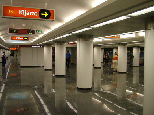 Budapest, M2 metró, Batthyány tér, bélyegkép