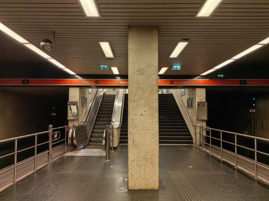 Budapest, M2 metró, Puskás Ferenc stadion, bélyegkép
