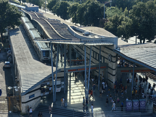 Budapest, M2 metró, Örs vezér tere, bélyegkép
