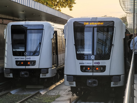 Budapest, M2 metró, Örs vezér tere, bélyegkép