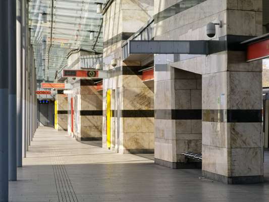 Budapest, M2 metró, Örs vezér tere, bélyegkép