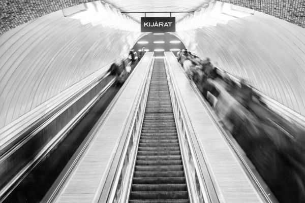 Budapest, M2 metró, Keleti pályaudvar, bélyegkép