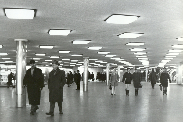 Budapest, M2 metró, Keleti pályaudvar, bélyegkép