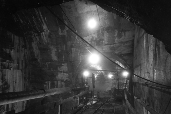 Budapest, M2 metró, építés, bélyegkép