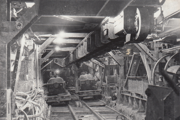 Budapest, M2 metró, építés, bélyegkép