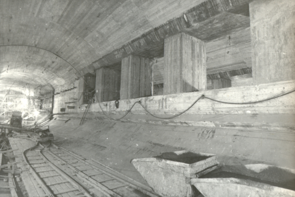 Budapest, M2 metró, építés, bélyegkép