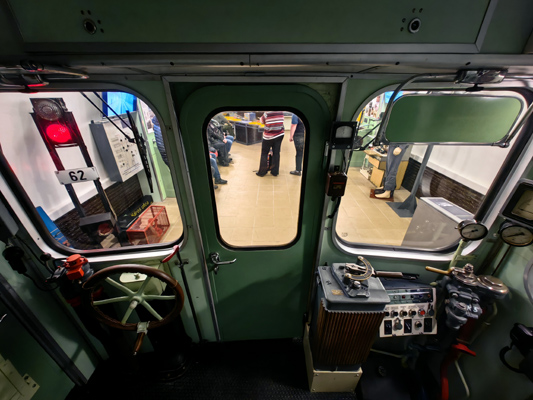 Budapest, M2 metró, Metró Kiállítóterem, bélyegkép