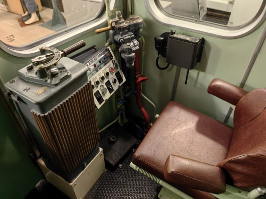 Budapest, M2 metró, Metró Kiállítóterem, bélyegkép