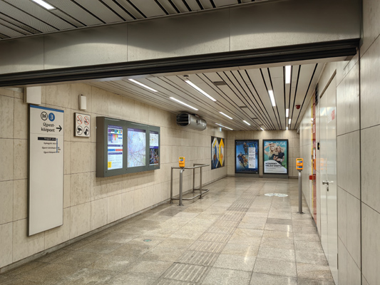 Budapest, M3 metró, Forgách utca, bélyegkép