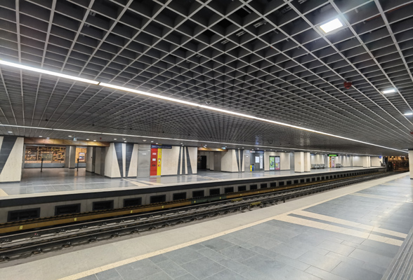 Budapest, M3 metró, Göncz Árpád városközpont, bélyegkép