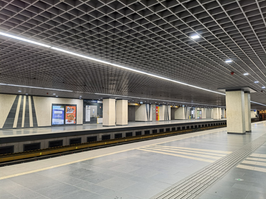 Budapest, M3 metró, Göncz Árpád városközpont, bélyegkép