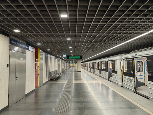 Budapest, M3 metró, Göncz Árpád városközpont, bélyegkép