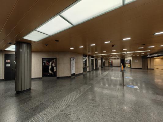 Budapest, M3 metró, Dózsa György út, bélyegkép