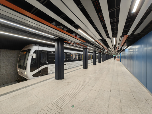 Budapest, M3 metró, Nyugati pályaudvar, bélyegkép