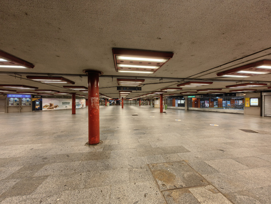 Budapest, M3 metró, Nyugati pályaudvar, bélyegkép