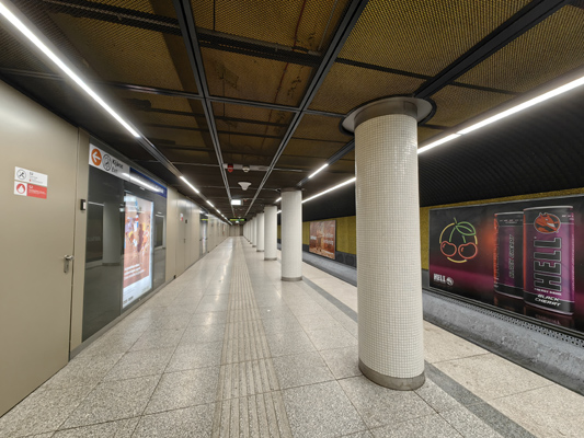 Budapest, M3 metró, Semmelweis Klinikák, bélyegkép