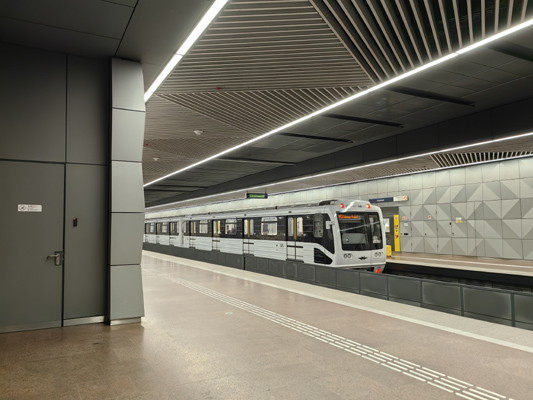 Budapest, M3 metró, Népliget, bélyegkép