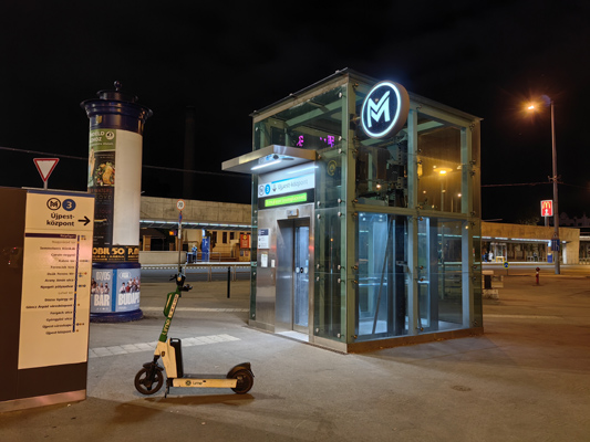 Budapest, M3 metró, Népliget, bélyegkép