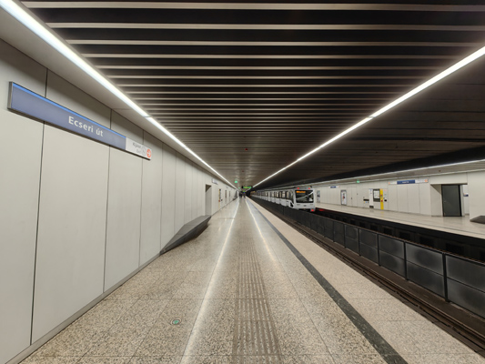 Budapest, M3 metró, Ecseri út, bélyegkép