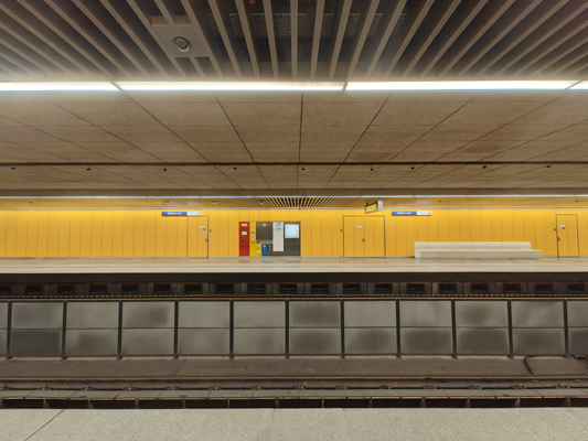 Budapest, M3 metró, Pöttyös utca, bélyegkép