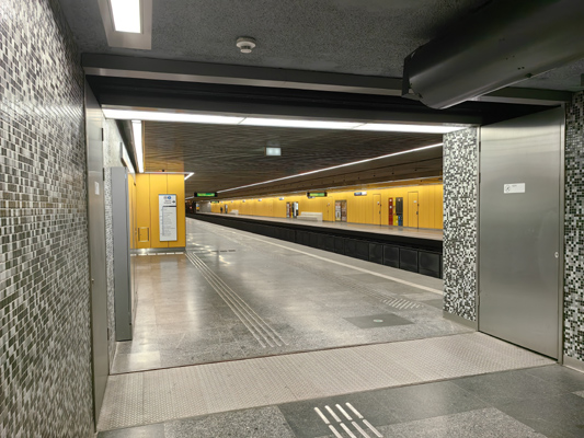 Budapest, M3 metró, Pöttyös utca, bélyegkép