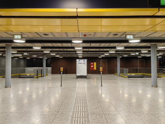 Budapest, M3 metró, Pöttyös utca, bélyegkép