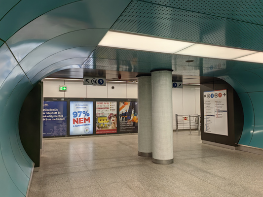 Budapest, M3 metró, Deák Ferenc tér, M2-M3 metró, átszállás, bélyegkép