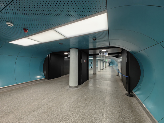 Budapest, M3 metró, Deák Ferenc tér, M2-M3 metró, átszállás, bélyegkép