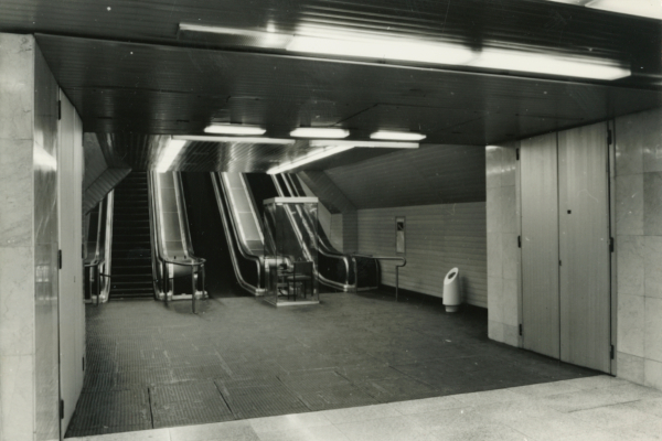 Budapest, M3 metró, Ferenciek tere, bélyegkép