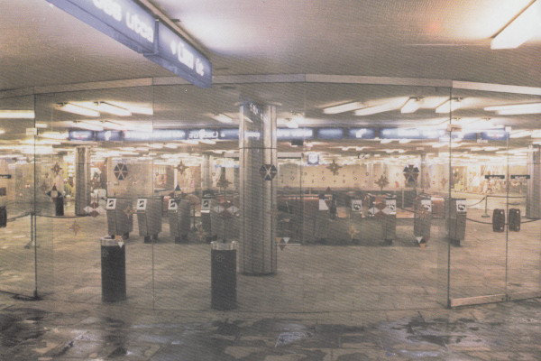 Budapest, M3 metró, Kálvin tér, bélyegkép