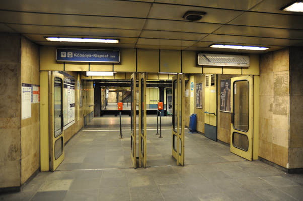 Budapest, M3 metró, Gyöngyösi utca, bélyegkép