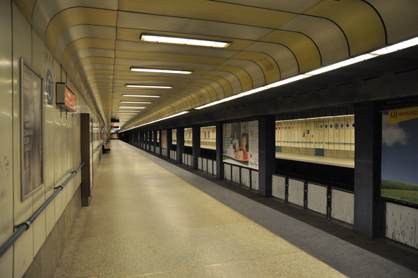 Budapest, M3 metró, Forgách utca, bélyegkép