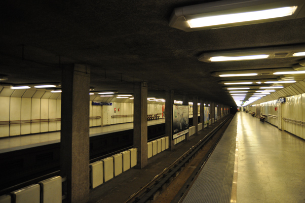 Budapest, M3 metró, Dózsa György út, bélyegkép