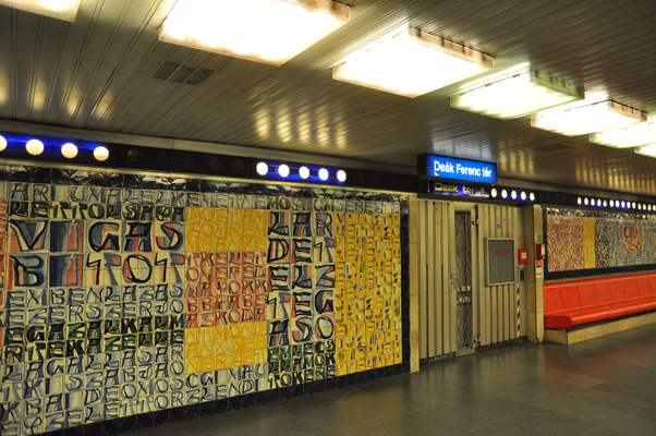 Budapest, M3 metró, Deák Ferenc tér, bélyegkép