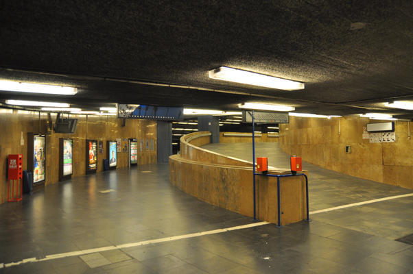 Budapest, M3 metró, Határ út, bélyegkép